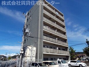 マンションポローニアの物件外観写真